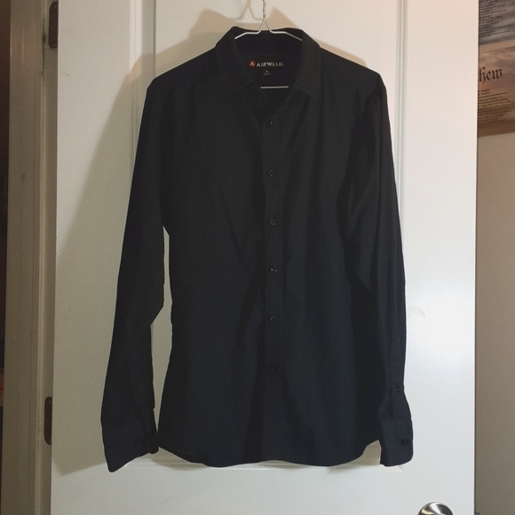 Airwalk Button Down Slim Fit Shirt - Picture 1 of 5
